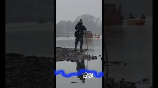 Snow on the Thames