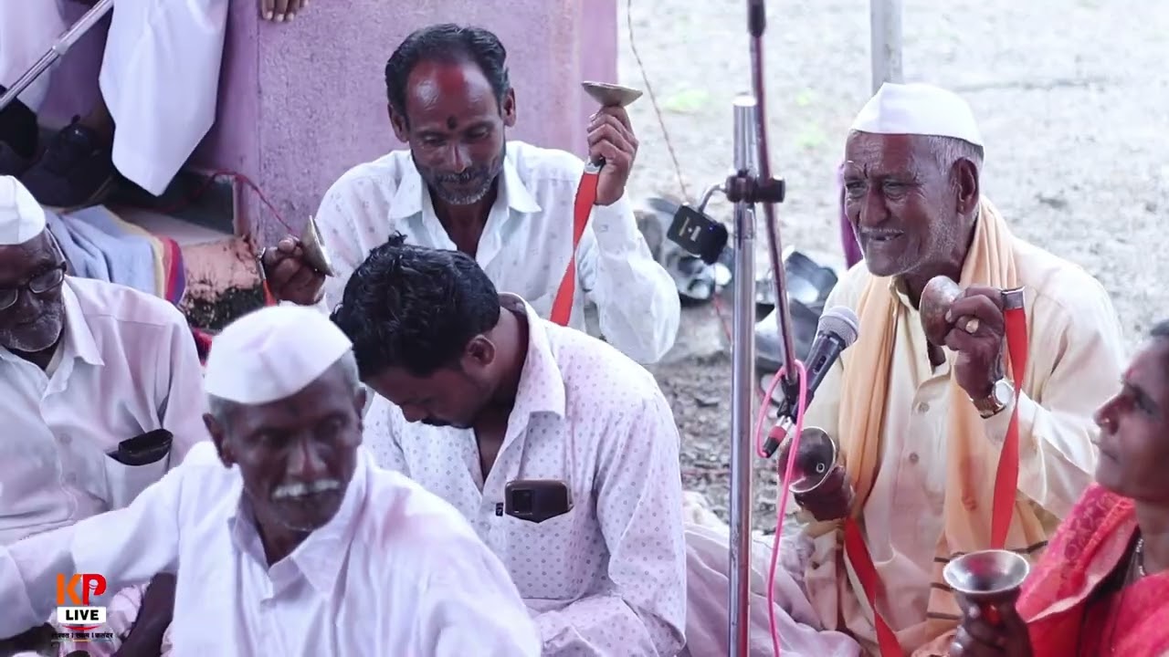 Bhajan   Padarala dharu nako jaude re kanha vaat mazi sod