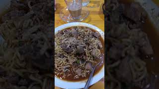 PEMUDA ACEH MEMPROMOSIKAN MIE ACEH DALAM BAHASA ESPERANTO#shorts
