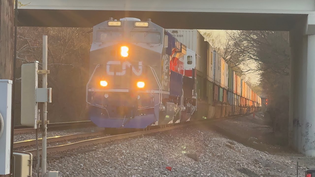 Beginning of March Railfanning ft CN 1776 and 2026