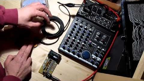 interferences between a tng from flower electronics and the mute synth from dirty electronics