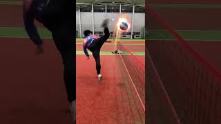 AutoRater Slop Eval: 2cccc006-f8f7-40a4-9b80-033b7af7c550_0.LONG_video.mp4