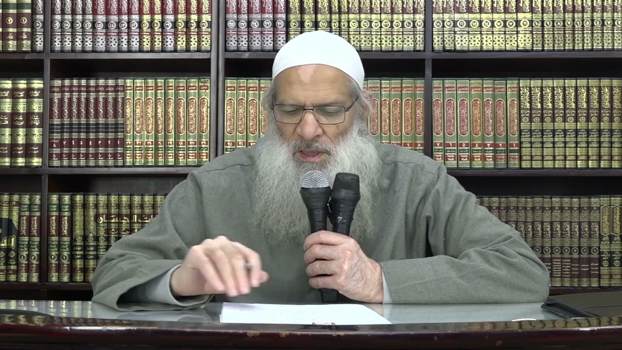 من سُبل النجاة من الفتن التعوذ بالله منها، واجتنابها، والاجتهاد في العبادة عند ظهورها