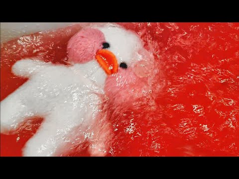 #lalafanfan Unboxing a package for a duck Duck duckie taking a bath #lalafanfan nastushik #bathbomb