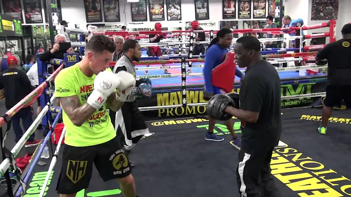 Nieky Holzken padwork with Jeff Mayweather