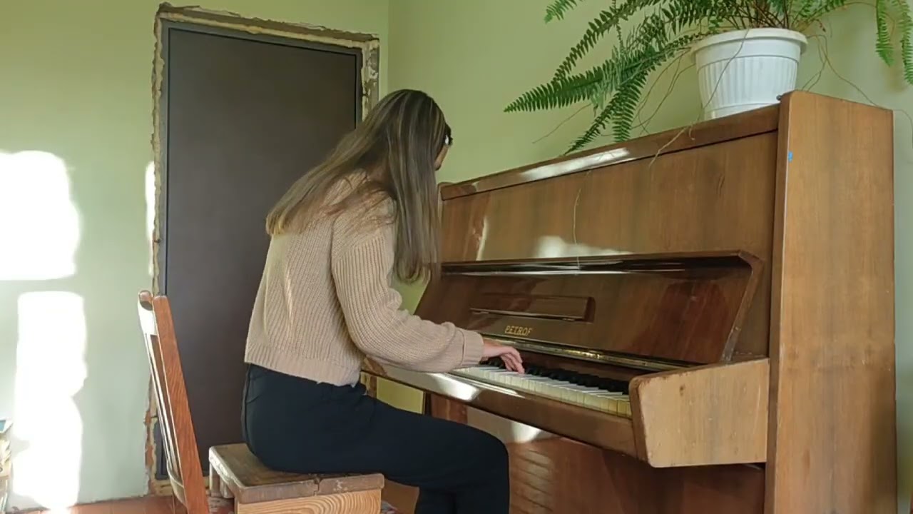 Безугла Анастасія