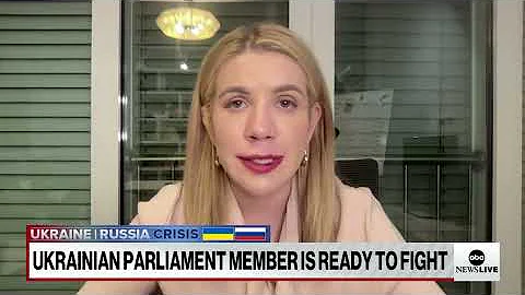 Ukrainian women take up arms to defend Ukraine - DayDayNews