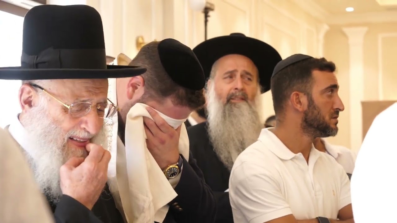אליהו ומאיר אלבז | בקטע קדושה נדיר ומרגש [נקדישך] סיכא ספניול בברית מש"פ אלבז