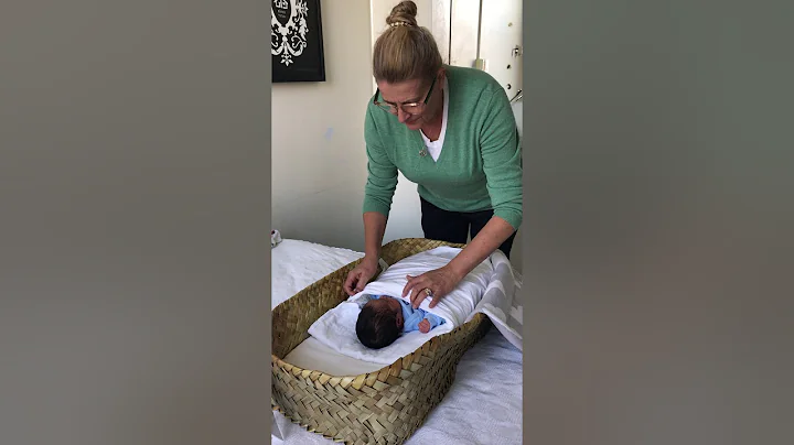 Making a Bed for a Newborn | Libby Cain