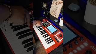 Mpc Key 37 Pitching Down Sample For Neo Soul Beat #akai #musicgenre #soulsample #Macbeats5000