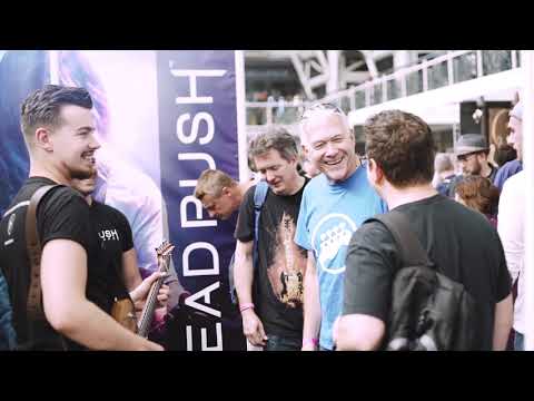 headrush-invades-the-london-guitar-show
