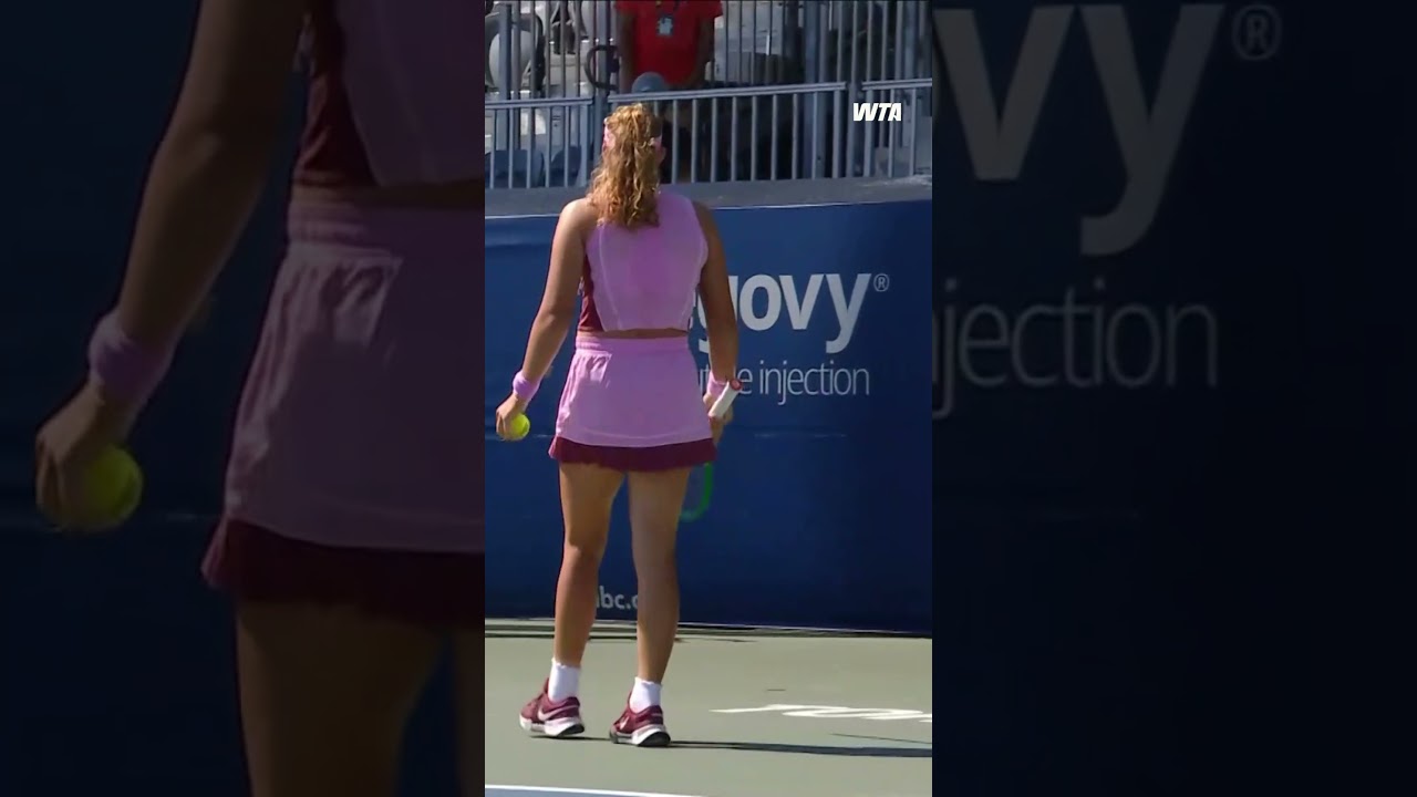 Bringing the heat 🔥 Mirra Andreeva is on a roll in her opening match! #wta