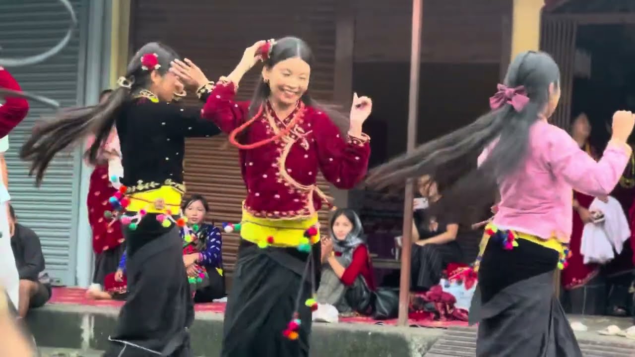 Patako Jhorle 🙏song Deusi Bhailo 2082🍀#butwal 