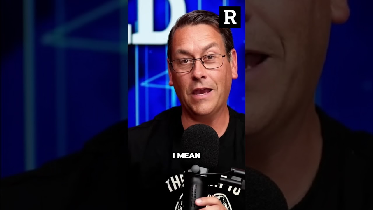 UFO Video SHOCK: Congressman PISSED at Gov't Cover-Up!