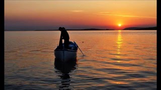 Öyle Uzaktan Seviyorum Seni