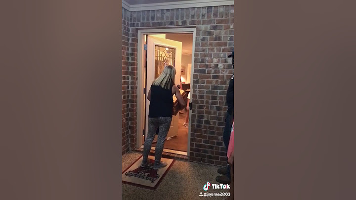 Friends Surprise Reunion After Years Apart
