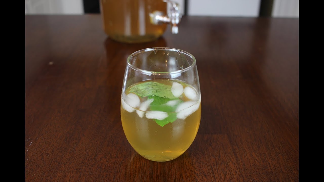 How to Make Green Iced Tea with Honey YouTube