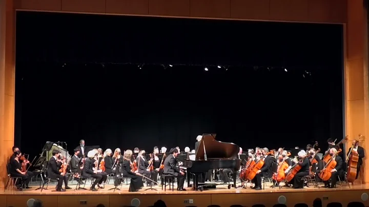 Andrew Gu Performs Rachmaninoff Piano Concerto No....