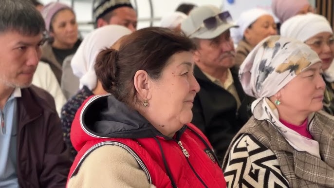 Группалық порно клиптерді онлайн көру