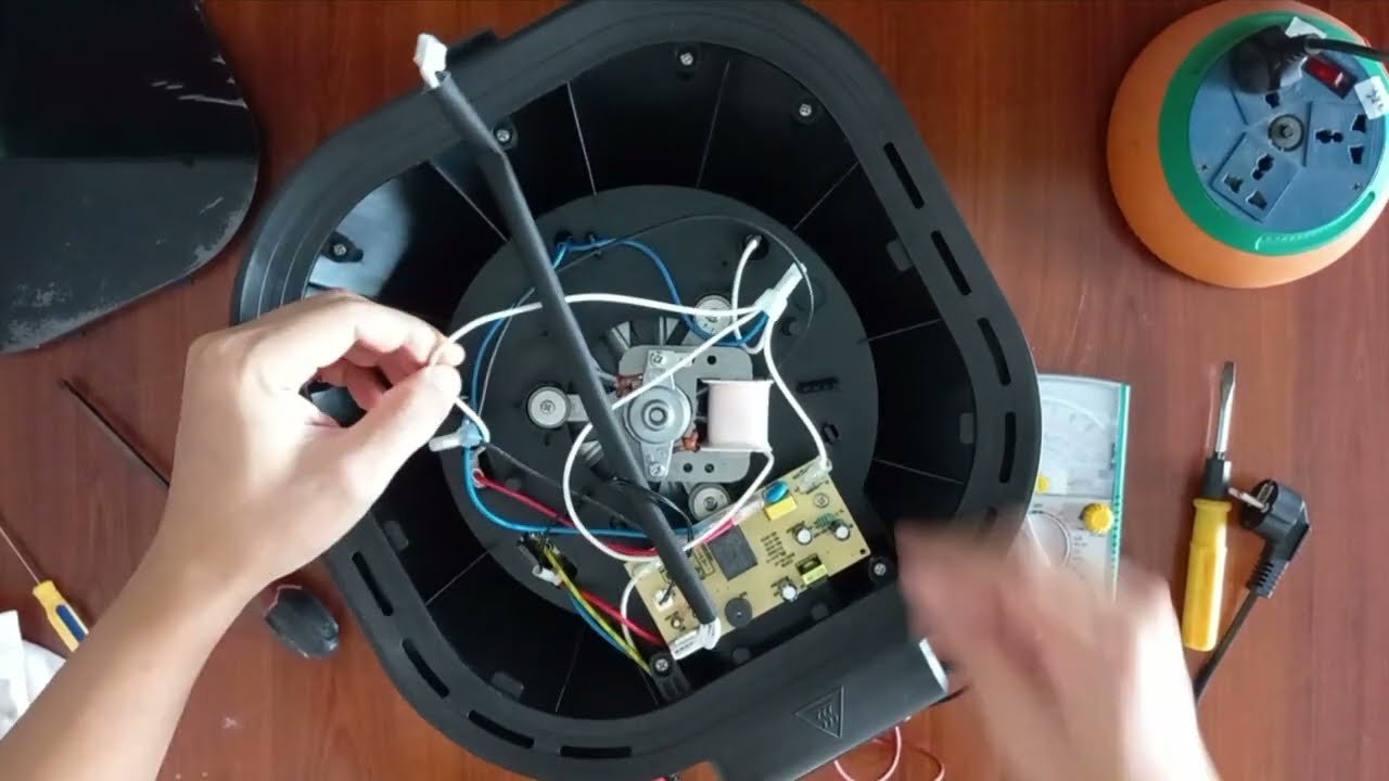 Sửa nồi chiên không dầu mất nguồn - Giải pháp hiệu quả cho sự cố thông thường