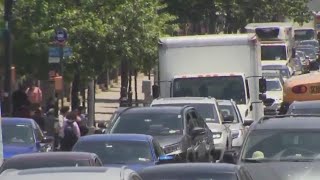 MTA starts ticketing drivers blocking bus lanes in NYC