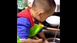 Video Anak Yang Berbakti Kepada Orang Tua