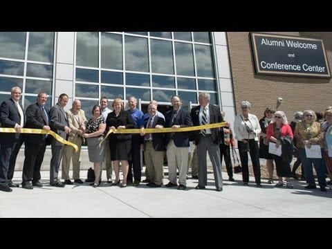 UW Oshkosh, partners celebrates grand opening of Alumni Welcome and Conference Center