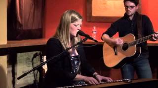 Liz Longley - We Run (live at Burlap and Bean) chords