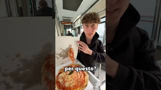 Ordino una Pizza su un Autobus 🍕