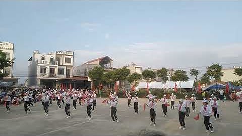 Hội Trại hè Cẩm Trung xã Xuân Cẩm/ trình diễn của chi đội nguyễn bá Ngọc