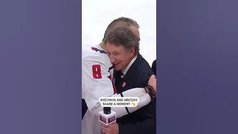 Wayne Gretzky Passes The Torch To Alex Ovechkin 🔥