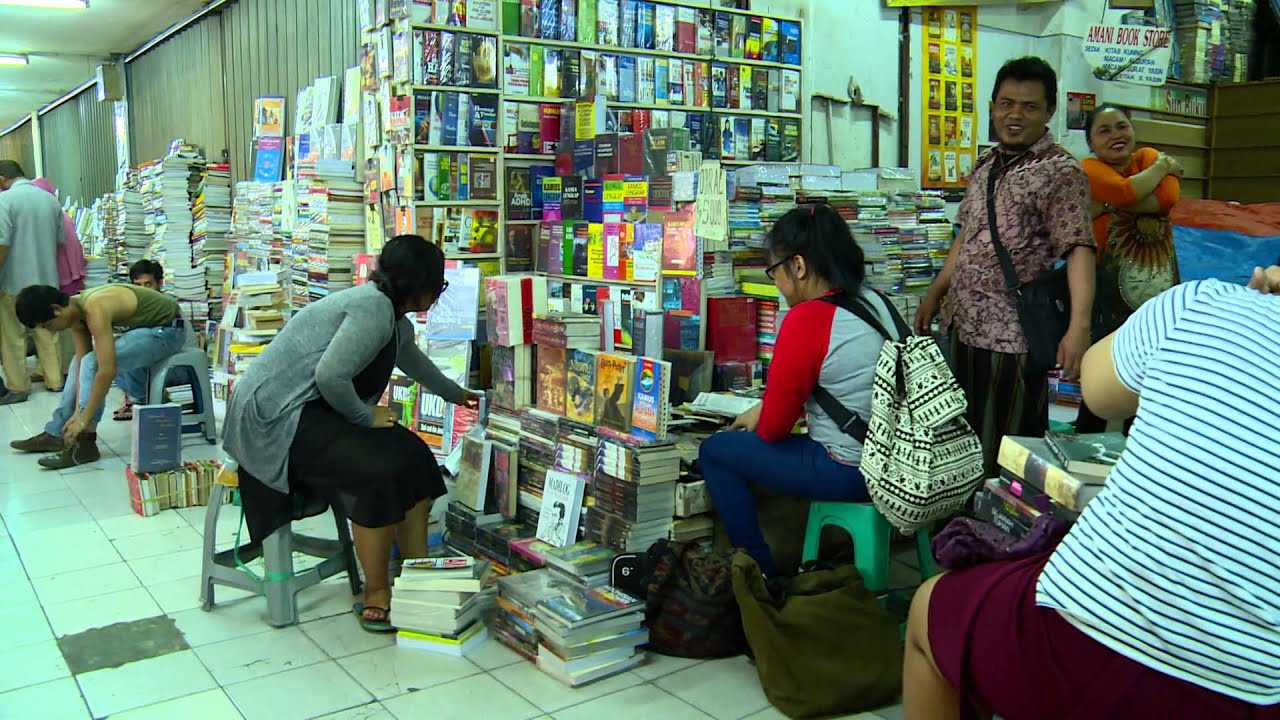 Destinasi - Buku Bekas di Rumah Baca Zhaffa -NET5