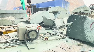 Máy cắt bê tông bằng dây kim cương