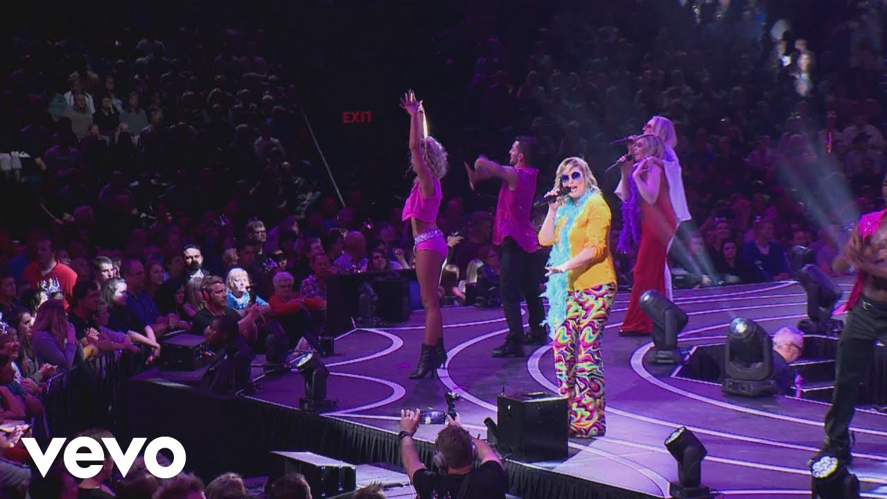Liezel Pieters, Elizma Theron, Nadine, Andriëtte - Boogie Medley (Live) Liezel Pieters, Elizma Theron, Nadine, Andriëtte - Boogie Medley (Live)