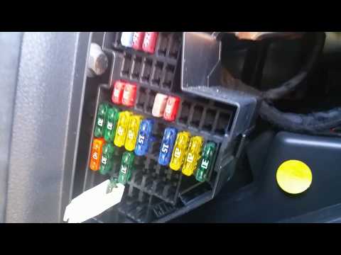 How To Check Cigarette Lighter Fuse Vw Passat 2012 Youtube