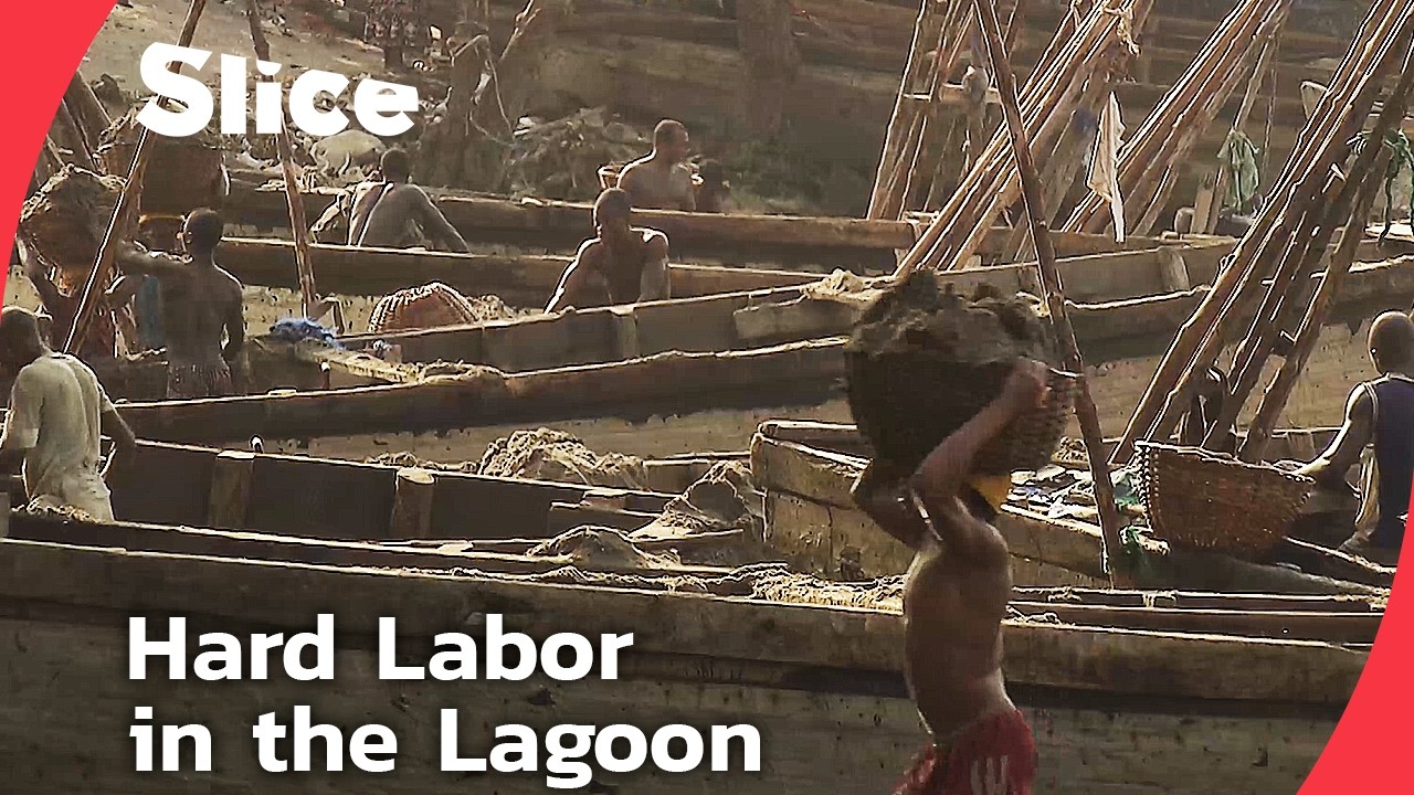 The Sand Divers of Lagos: Inside Nigeria’s Backbreaking Sand Economy