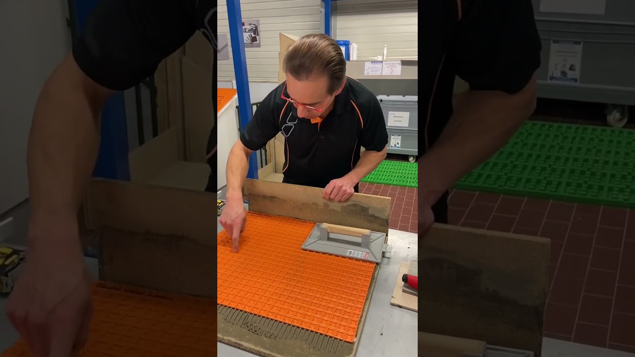 Marouflage de notre natte Schlüter-DITRA