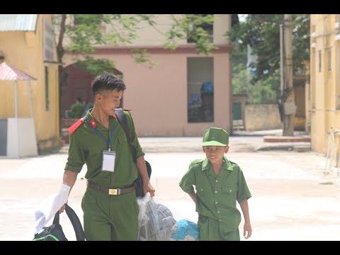 Trung Cấp Cảnh Sát Vũ Trang - Ngày đầu nhập ngũ của các chiến sỹ CAND nhí tại trường trung cấp cảnh sát vũ trang