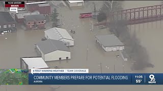 Residents along Ohio River evacuate as forecast shows flooding