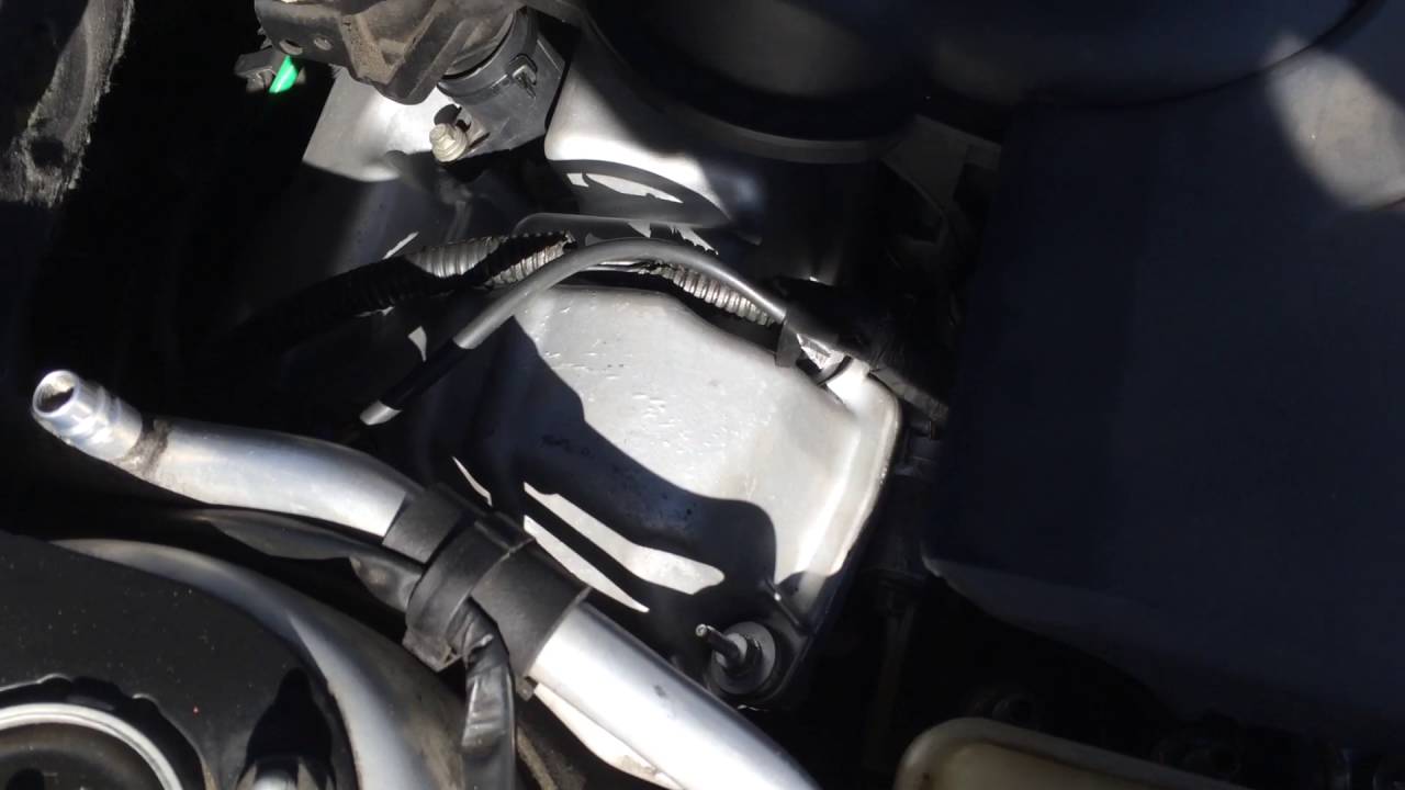 Mazda 6 clicking noise - engine sound - YouTube