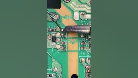 easy desoldering tips. #solderingtips #solderingtutorial #solderingtool #desoldering #howto