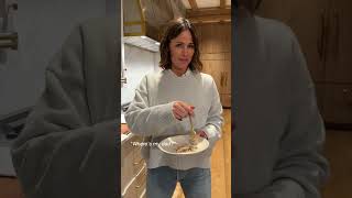 Jennifer Garner's Pretend Cooking Show - Episode 48: The Last Thing He Told Me