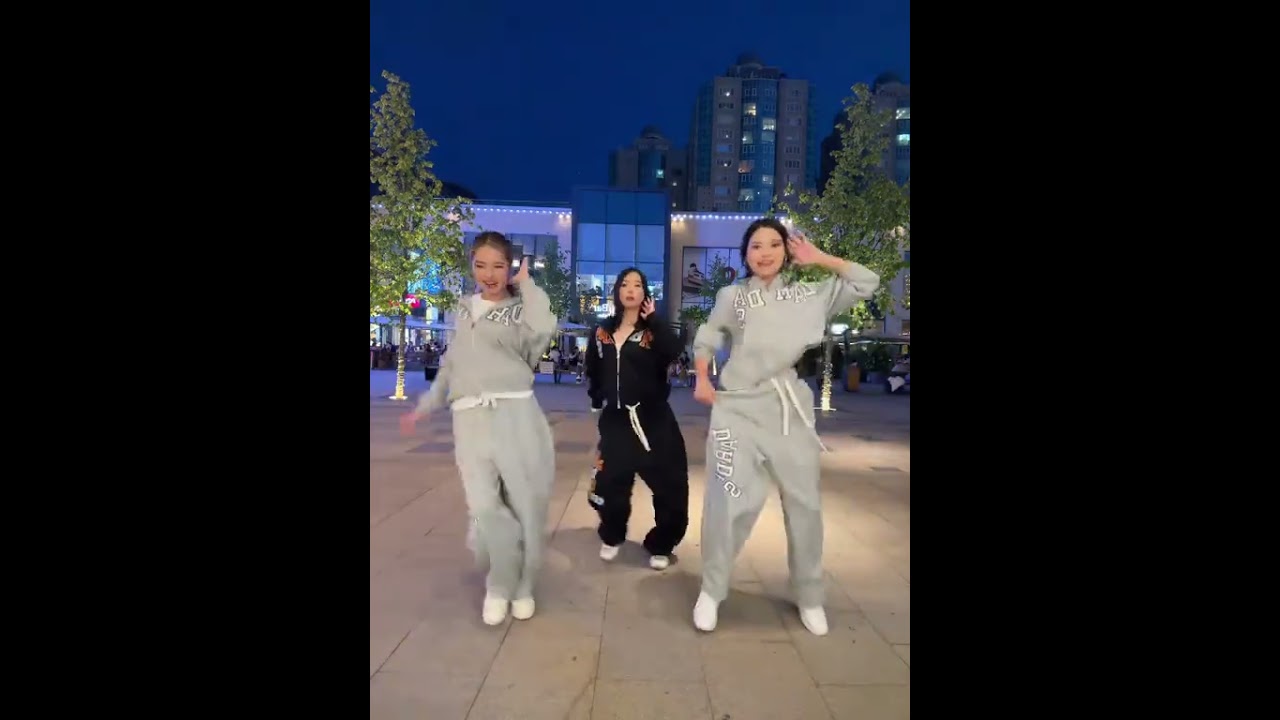 250 Лайк жинай аламызба? 4ever.giirls TikTok trend dance shorts 🤍💚💛💙❤