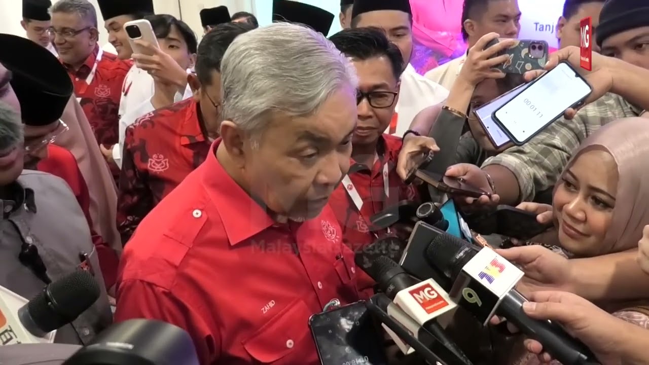 Akmal vs DAP: 300 Ribu Akmal Saleh?