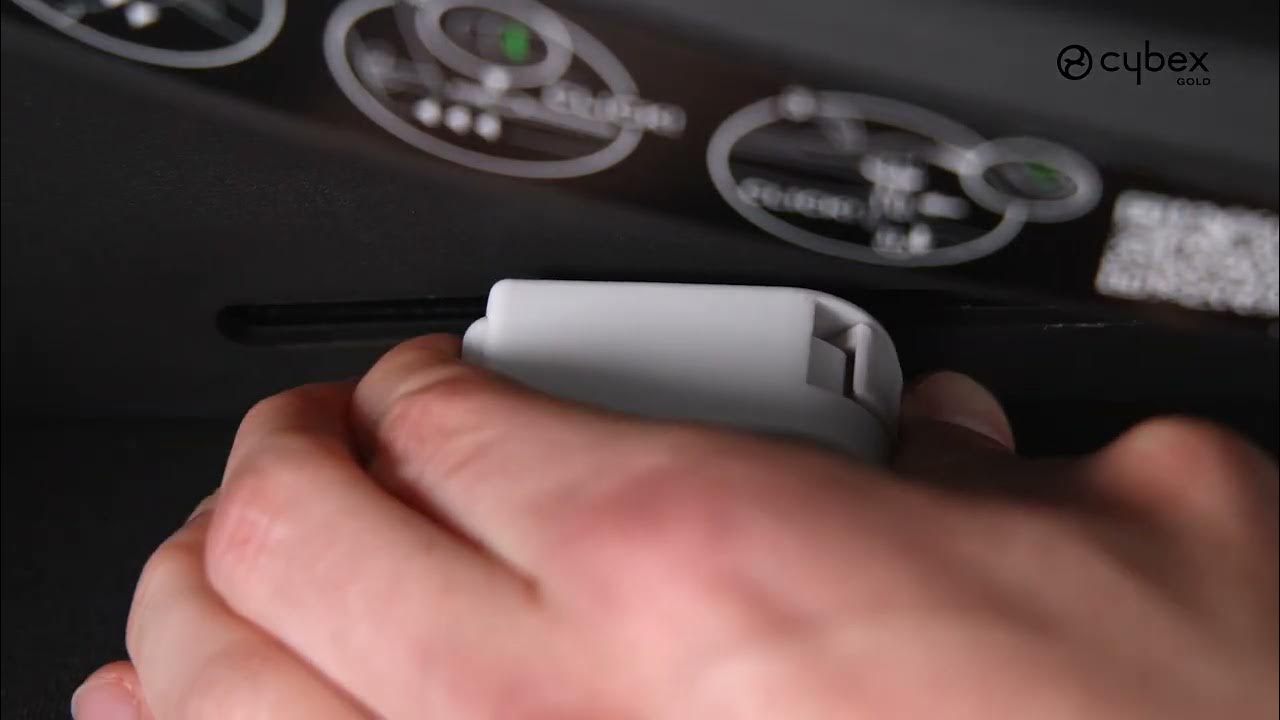 How to Remove the Seat I Sirona SX2 iSize Car Seat I CYBEX YouTube