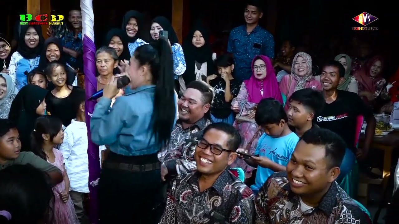 PRIA IDAMAN //  NORMA SILVIA // OM BCD