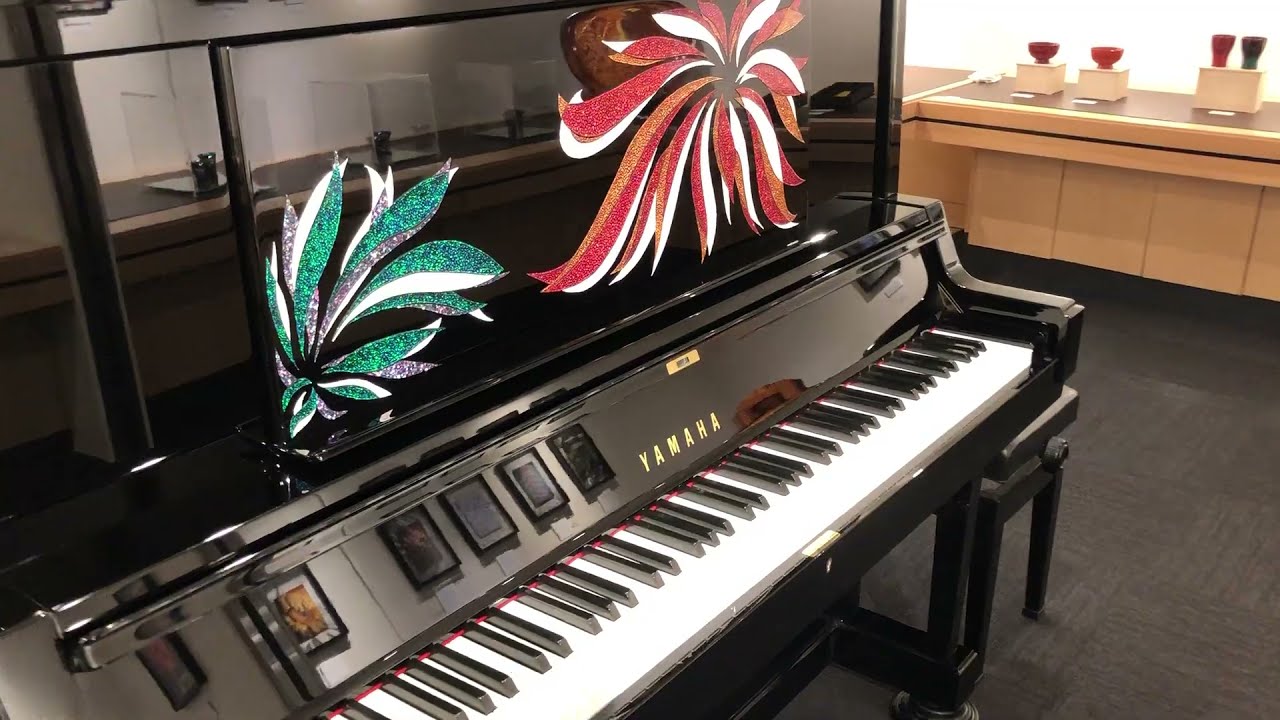 蒔絵ピアノの制作