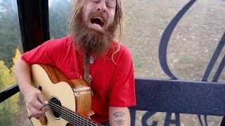 Mike Love "Earthlings" (acoustic) // Gondola Sessions chords