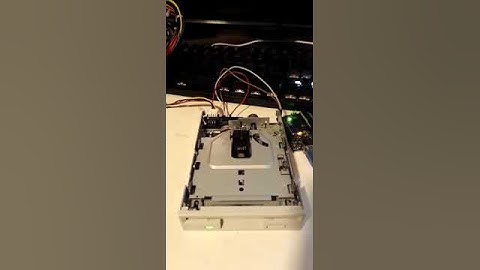 Arduino Floppy Music