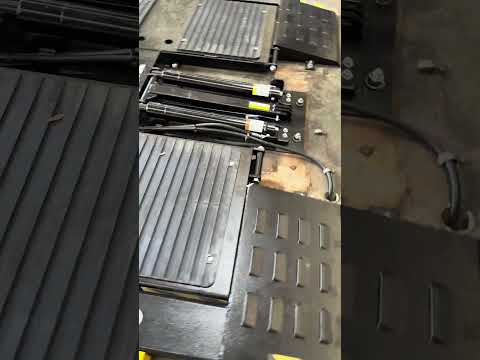 Challenger Ab 1563 A Portable Automotive Lift